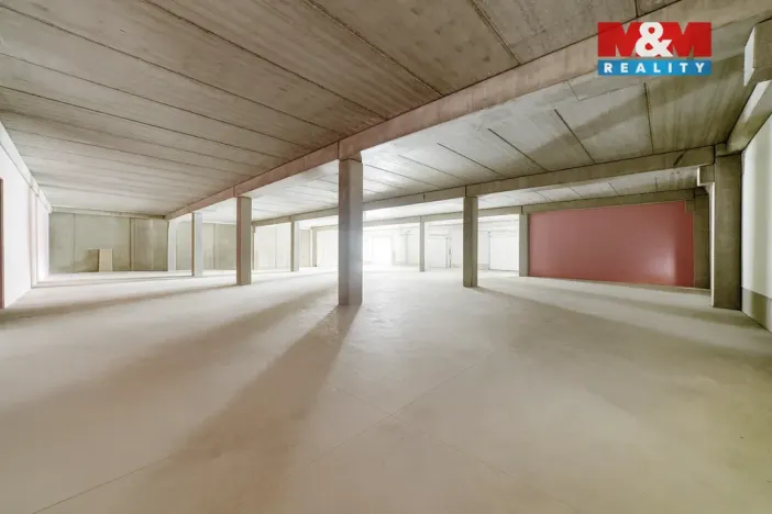 Pronájem výrobních prostor, Cheb, Karlova, 2200 m2