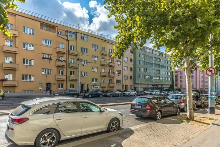 Prodej bytu 1+1, Praha, Hartigova, 34 m2