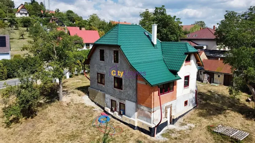Prodej rodinného domu, Krňany, 204 m2