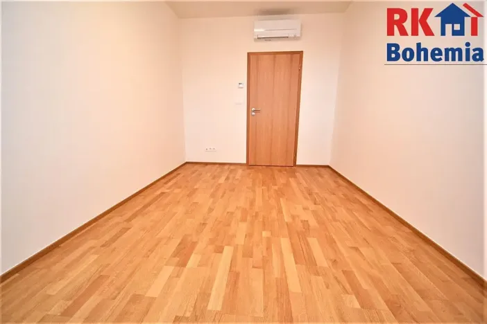 Pronájem bytu 4+kk, Vestec, Nezvalova, 103 m2