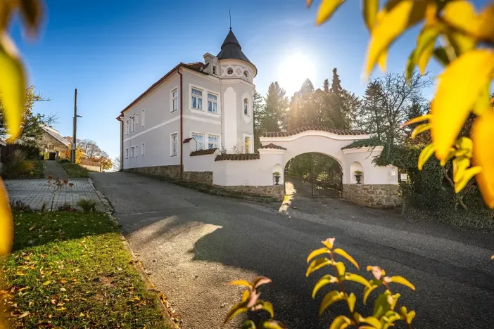 Prodej vily, Zliv, Klostermannova, 800 m2