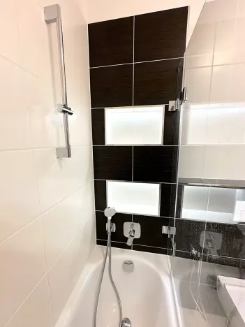 Prodej bytu 2+kk, Praha, Čakovická, 42 m2