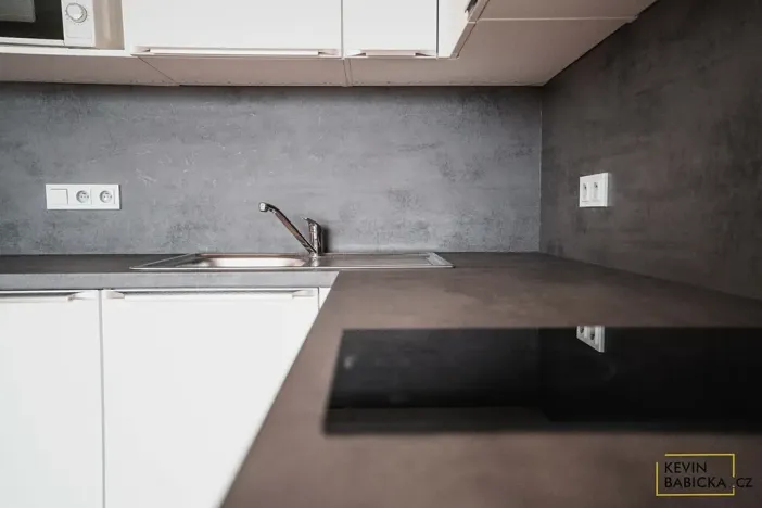 Pronájem bytu 1+kk, Brno, Kumpoštova, 30 m2