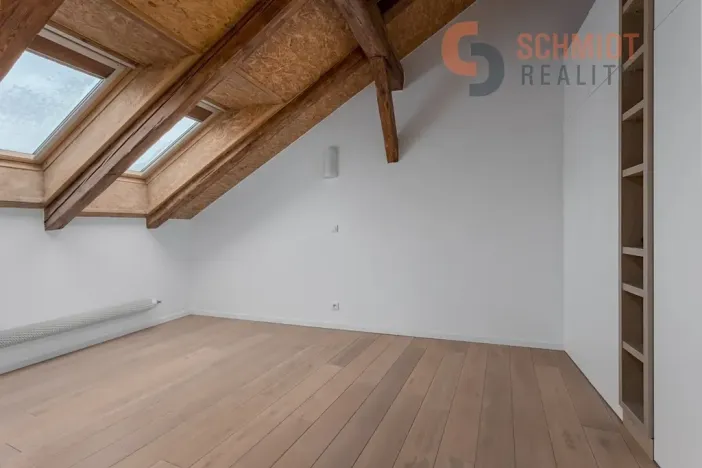 Prodej bytu 3+kk, Mikulov, Komenského, 87 m2