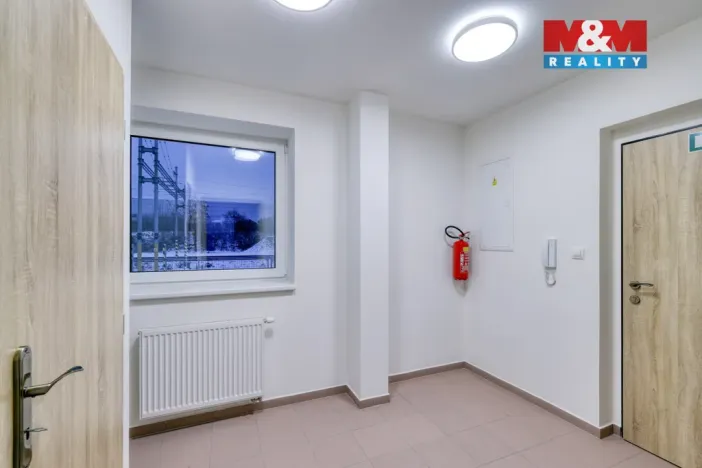 Pronájem kanceláře, Dobřany, Alšova, 47 m2