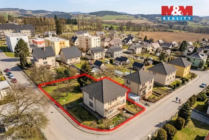 Prodej rodinného domu, Čestice, 258 m2