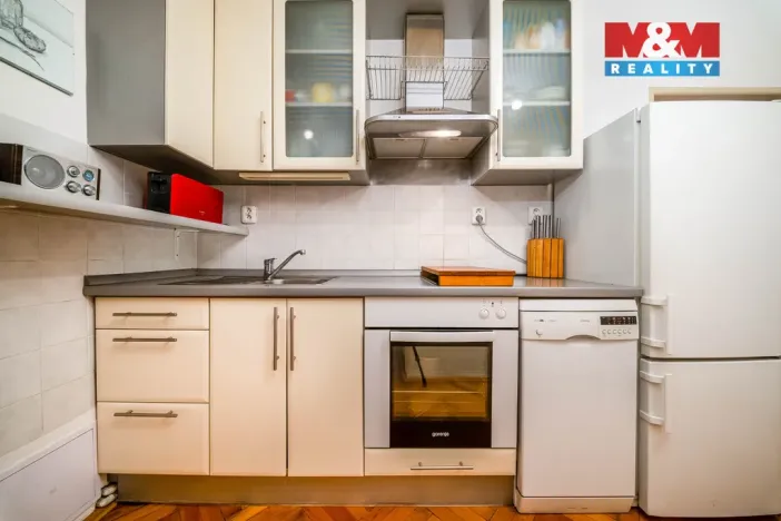 Pronájem bytu 2+kk, Praha - Holešovice, Ortenovo náměstí, 56 m2