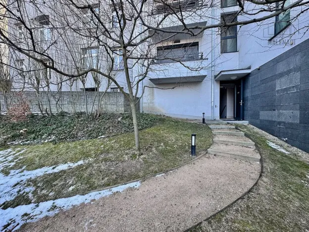 Pronájem bytu 2+kk, Praha - Břevnov, Nad Závěrkou, 66 m2