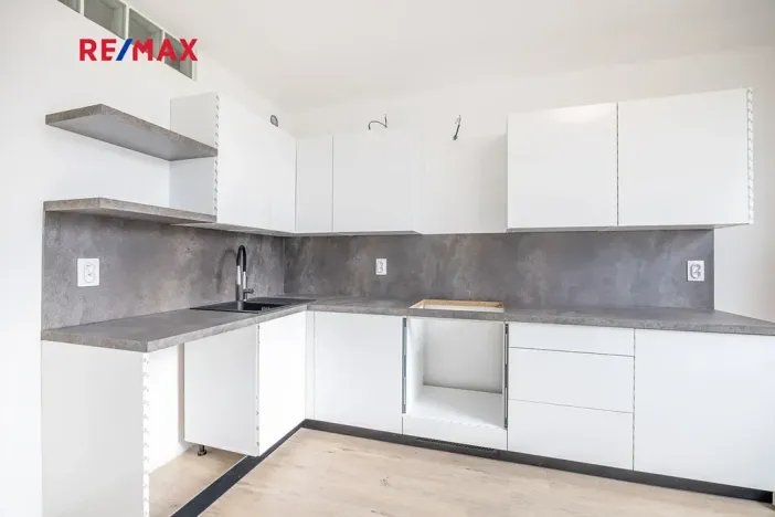 Prodej bytu 3+1, Praha - Strašnice, Rubensova, 65 m2