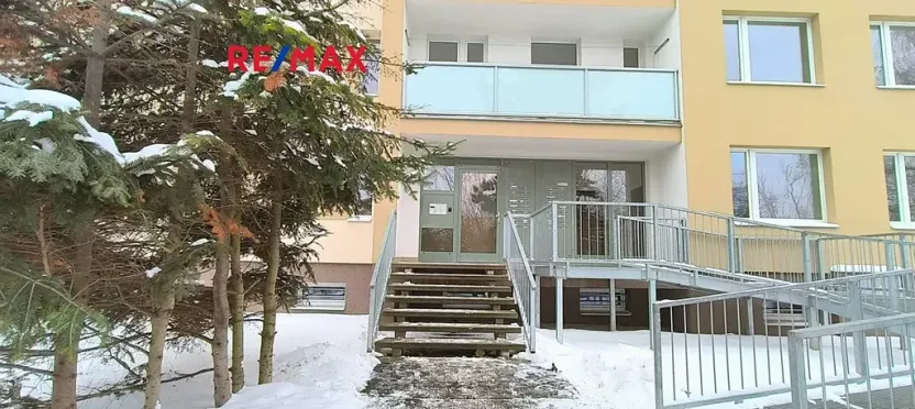 Pronájem bytu 2+kk, Praha - Střížkov, Roudnická, 43 m2