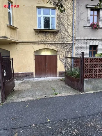 Pronájem obchodního prostoru, Praha - Vokovice, Vokovická, 120 m2