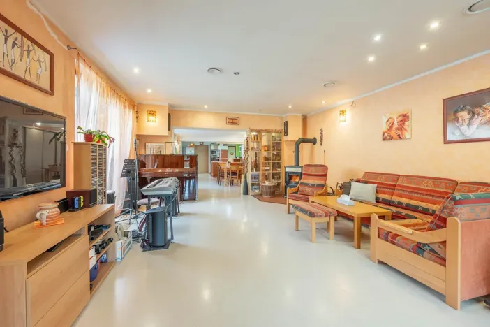 Prodej rodinného domu, Hradištko, 241 m2