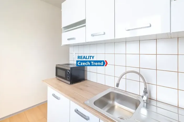 Pronájem bytu 3+1, Skrbeň, Hlavní, 70 m2