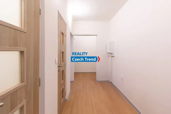 Pronájem bytu 3+1, Skrbeň, Hlavní, 70 m2