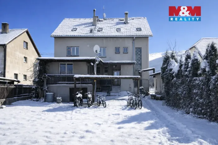 Prodej rodinného domu, Podhradní Lhota, 280 m2