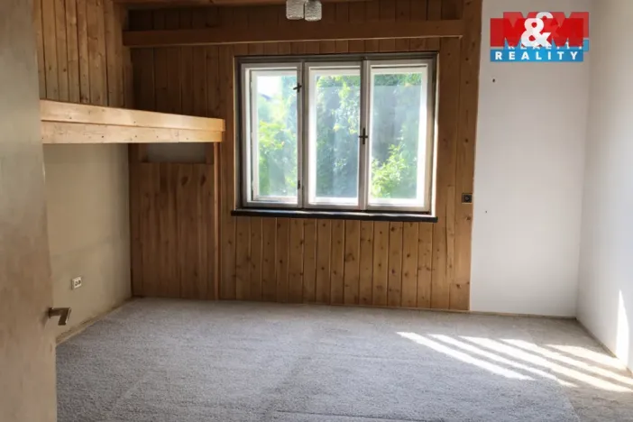Prodej rodinného domu, Podhradní Lhota, 280 m2