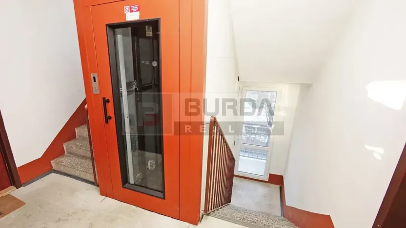 Prodej bytu 1+1, Neratovice, Na Výsluní, 39 m2