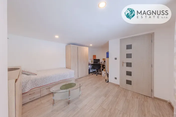 Prodej rodinného domu, Záříčí, 104 m2