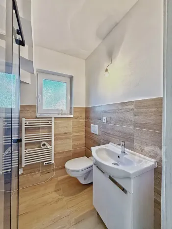 Prodej rodinného domu, Uhersko, 84 m2