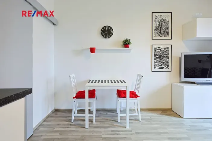 Pronájem bytu 1+kk, Plzeň, Sladová, 26 m2