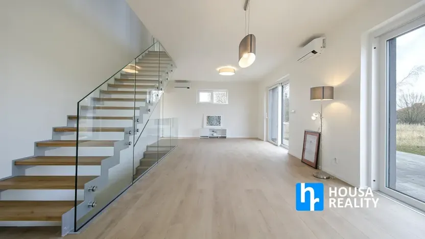 Pronájem rodinného domu, Praha - Křeslice, Ke stráni, 190 m2