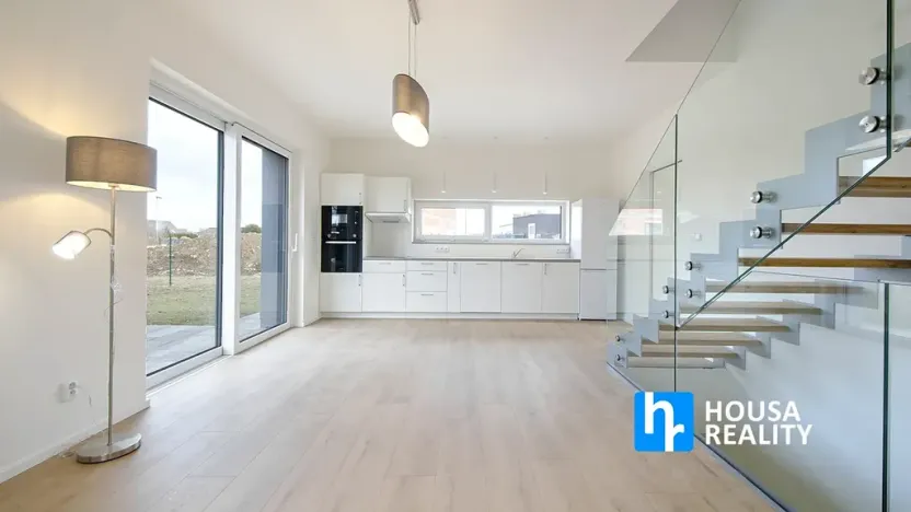 Pronájem rodinného domu, Praha - Křeslice, Ke stráni, 190 m2