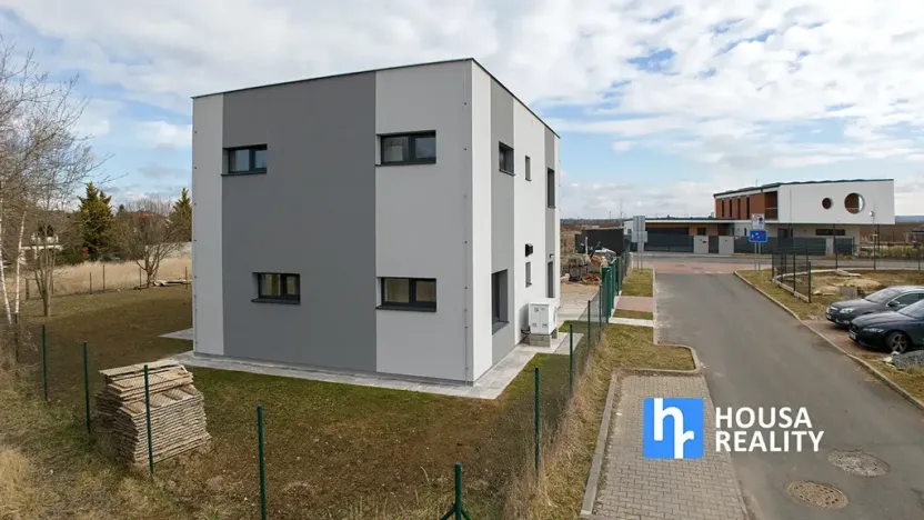 Pronájem rodinného domu, Praha - Křeslice, Ke stráni, 190 m2