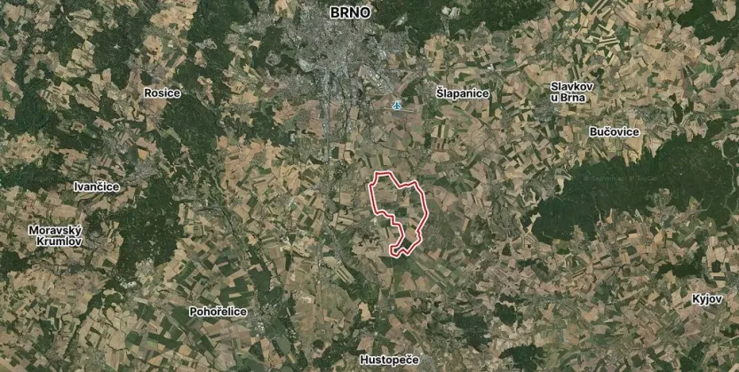 Prodej pole, Měnín, 1657 m2