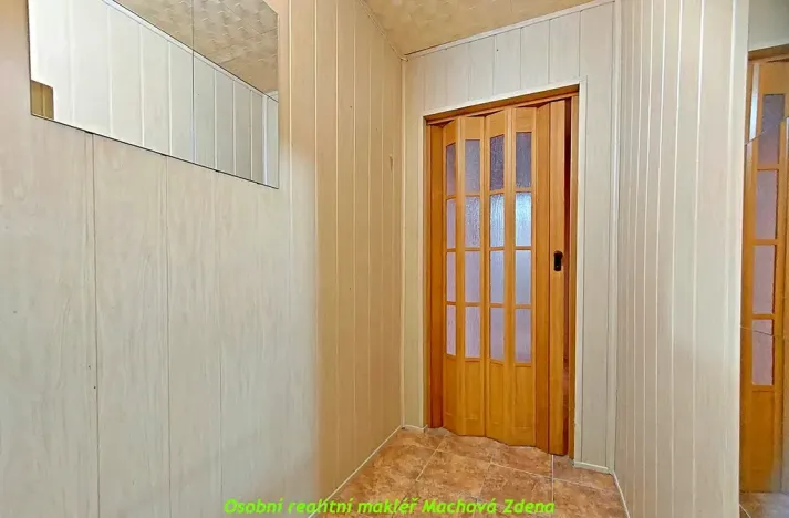 Pronájem bytu 2+kk, Praha - Háje, 51 m2