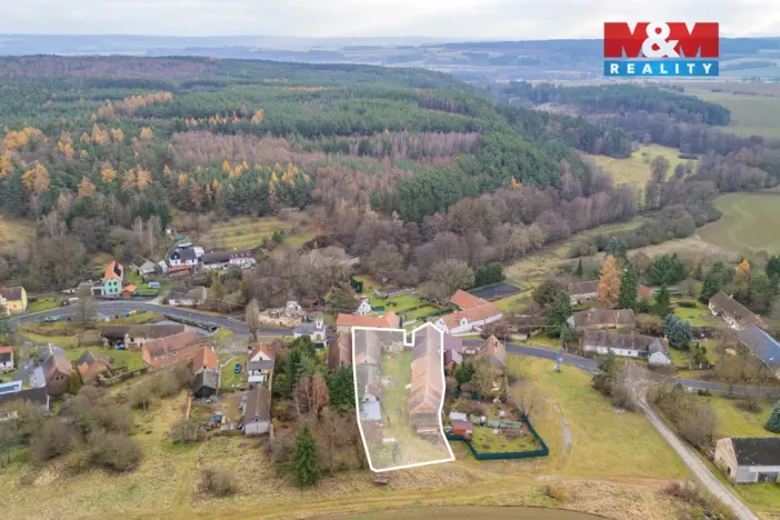 Prodej rodinného domu, Stříbro - Otročín, 300 m2