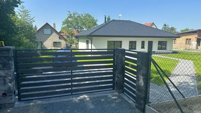 Prodej rodinného domu, Březová-Oleško, V Lísku, 160 m2