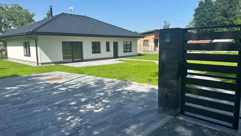 Prodej rodinného domu, Březová-Oleško, V Lísku, 160 m2