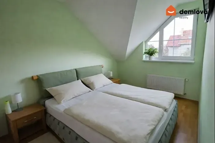 Pronájem rodinného domu, Nehvizdy, Mochovská, 100 m2