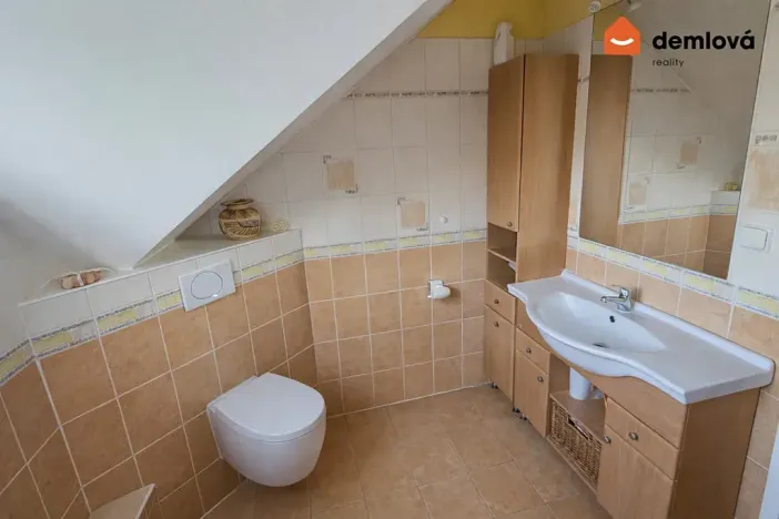 Pronájem rodinného domu, Nehvizdy, Mochovská, 100 m2