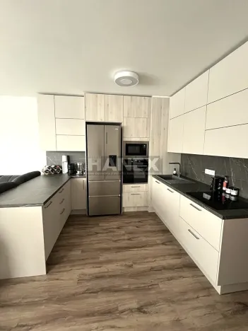 Pronájem bytu 3+kk, Praha - Kyje, Sicherova, 80 m2