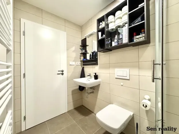 Prodej bytu 2+kk, Milovice, Armádní, 48 m2