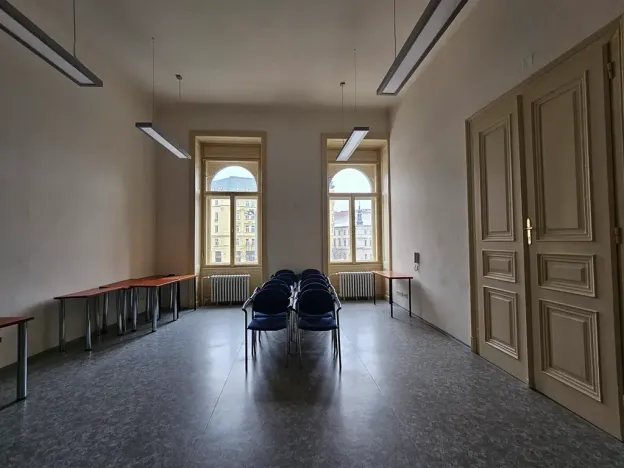 Pronájem kanceláře, Brno, Zámečnická, 412 m2