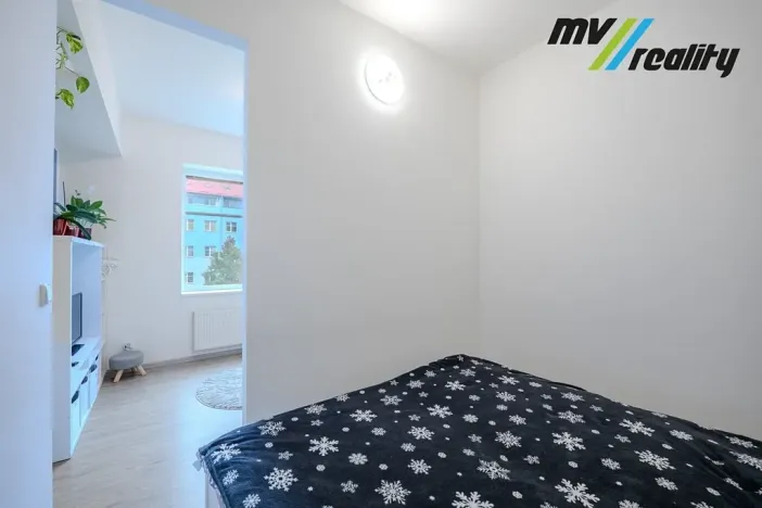 Prodej bytu 1+1, Milovice, Topolová, 44 m2