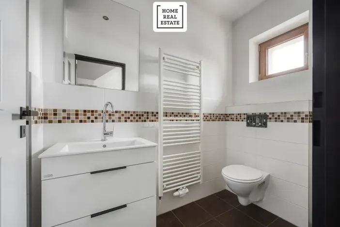 Pronájem ubytování, Praha - Dolní Měcholupy, U svornosti, 117 m2