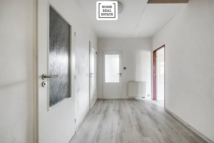 Pronájem ubytování, Praha - Dolní Měcholupy, U svornosti, 117 m2