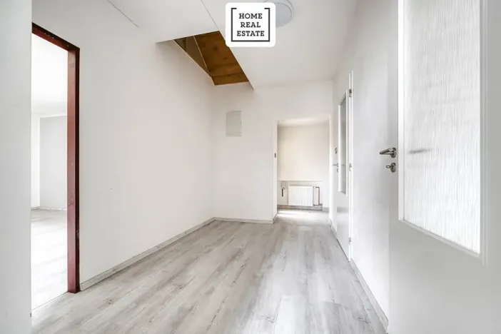 Pronájem ubytování, Praha - Dolní Měcholupy, U svornosti, 117 m2