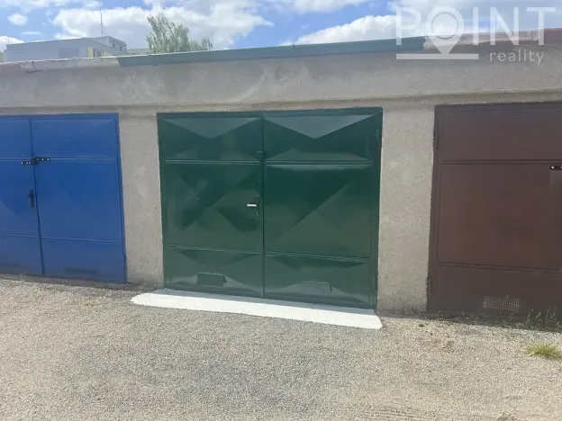 Pronájem garáže, Vyškov, Letní, 18 m2
