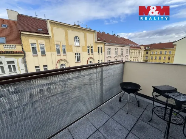 Pronájem bytu 3+kk, Praha - Smíchov, Vrázova, 88 m2