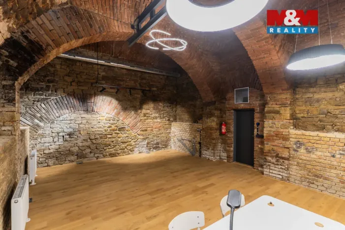 Prodej komerční nemovitosti, Kroměříž, Tovačovského, 43 m2