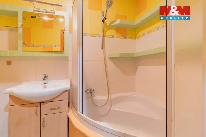 Prodej bytu 4+1, Sokolov, Sokolovská, 81 m2