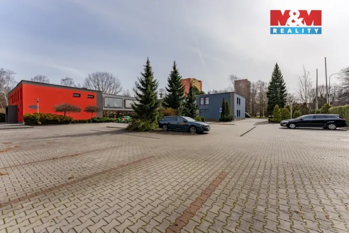 Pronájem restaurace, Ostrava - Hrabůvka, Františka Hajdy, 300 m2