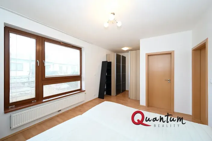 Pronájem bytu 2+kk, Praha - Zličín, Lipovská, 61 m2
