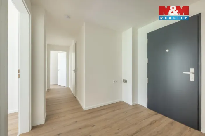 Prodej bytu 4+kk, Kladno - Dubí, Ke křížku, 227 m2