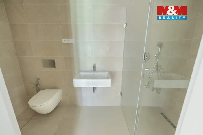 Prodej bytu 4+kk, Kladno - Dubí, Ke křížku, 227 m2