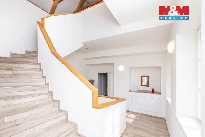 Pronájem bytu 1+kk, Studeněves, 47 m2